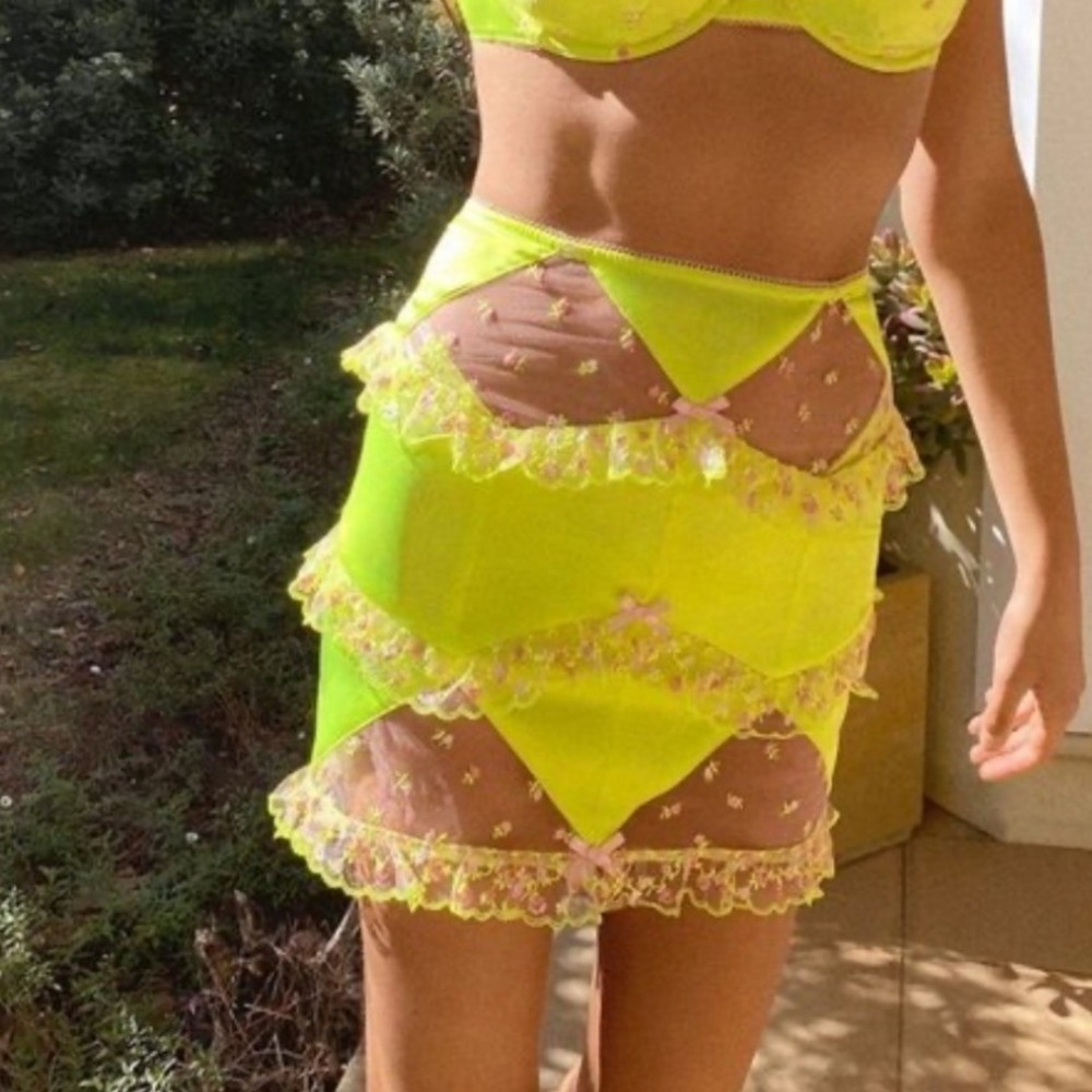 For Love & Lemons Georgia Fowler Lace Slip Skirt Small Neon Coquette Floral Bows